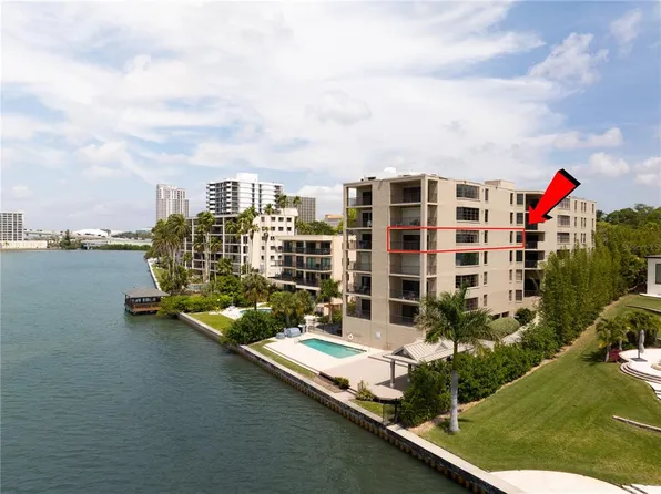 602 LIME AVENUE #401, CLEARWATER, FL 33756