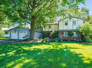 712 Grove St, Marysville, OH