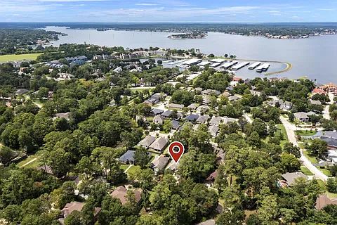 5th image of 11902 Cranberry Ln