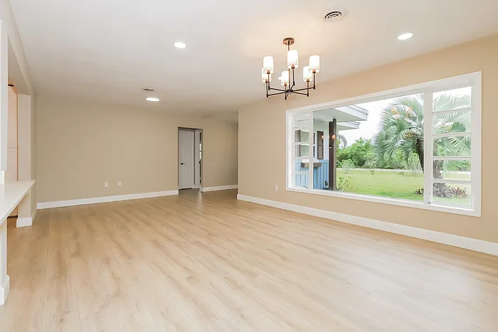 3950 Bougainvillea Dr — Photo 6