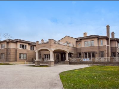 755 Summit Dr, Deerfield, IL, 60015