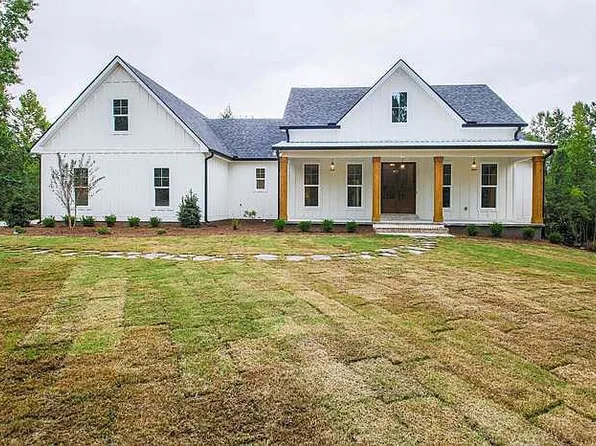 630 Martin Mill Rd, Moreland, GA 30259