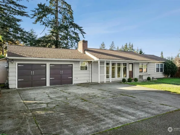 9002 Maple Avenue SW, Lakewood, WA 98499