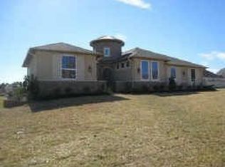 138 Somerton Dr, Montgomery, TX 77356