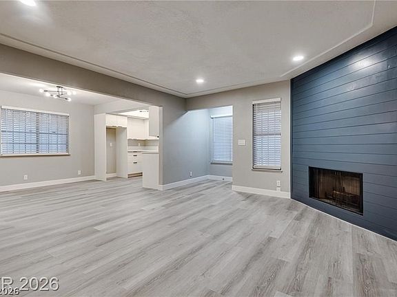 5th image of 2120 Venus Ave #C