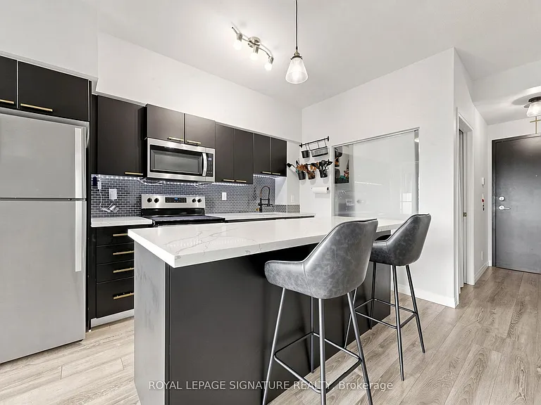 2150 Lawrence Ave E #208 — Photo 14