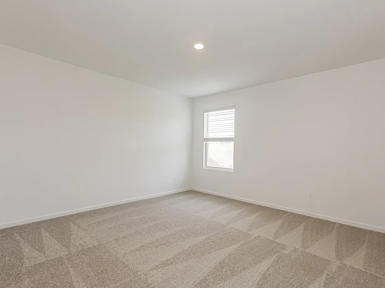 543 Artemis St — Photo 13