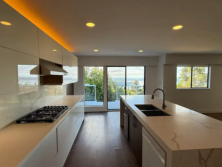 1445 Chartwell Dr #MAIN HOUSE — Photo 11
