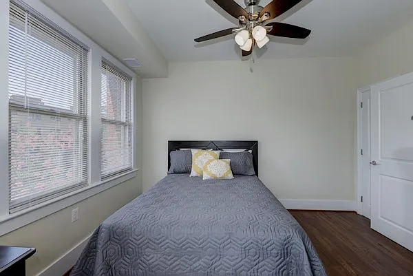 NEW QUIN APARTMENTS — Photo 5