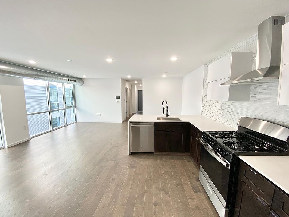1st image of 1233 N Franklin St #2O
