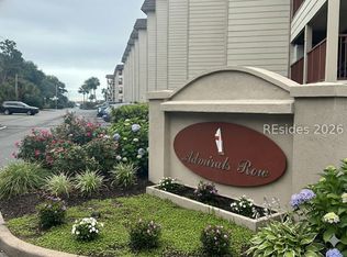 40 Folly Field Rd Unit 326, Hilton Head Island, SC 29928