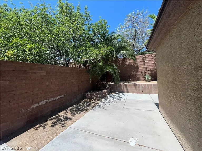10922 Moonbeam Glow Ln — Photo 33