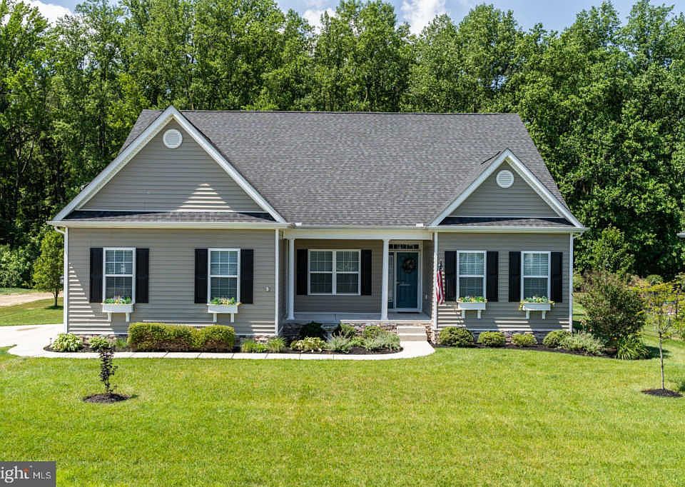 1st image of 14733 Winding Brook Ct