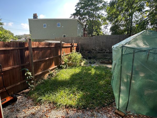 1932 Eastern Ave