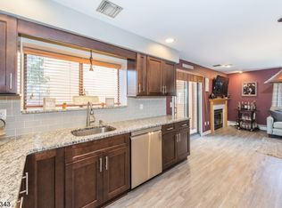 26 Independence Way, Rockaway, NJ