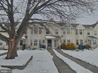 107 Peters Ct, Coatesville, PA 19320