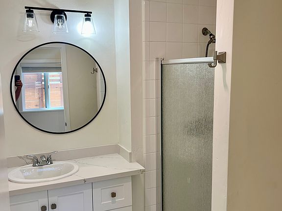 4th image of 4530 Del Mar Ave #1