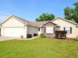 143 Starrett St, Sweetwater, TN 37874