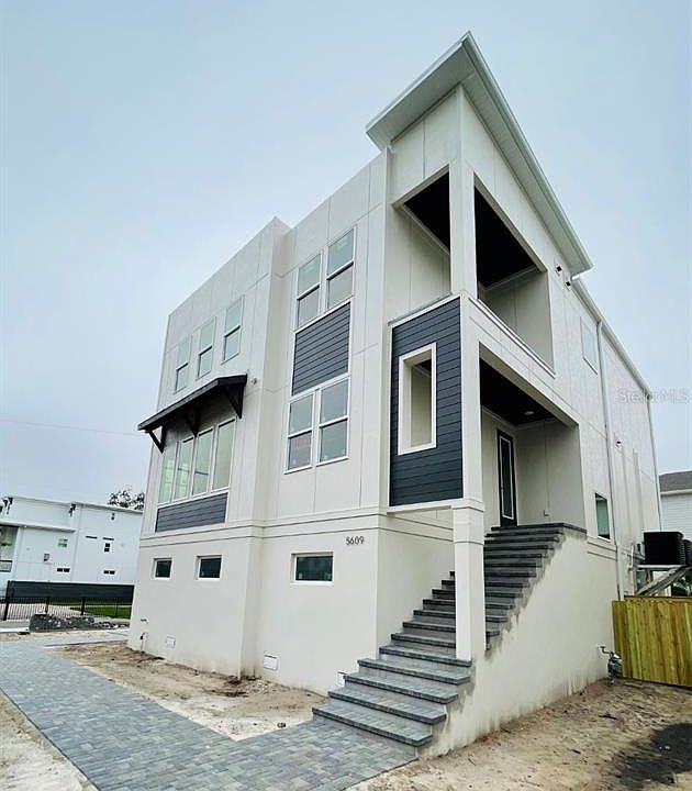 1st image of 5609 BAYSHORE BOULEVARD
