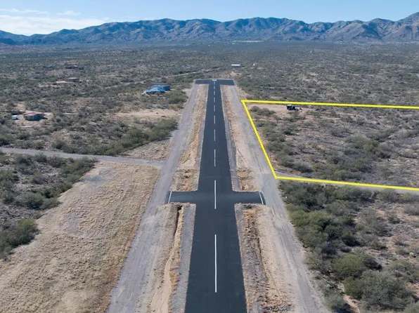 7471 W Lost Diamond Ln, Sahuarita, AZ 85629