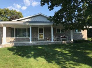 613 Valley Ln, Reedsville, WI 54230