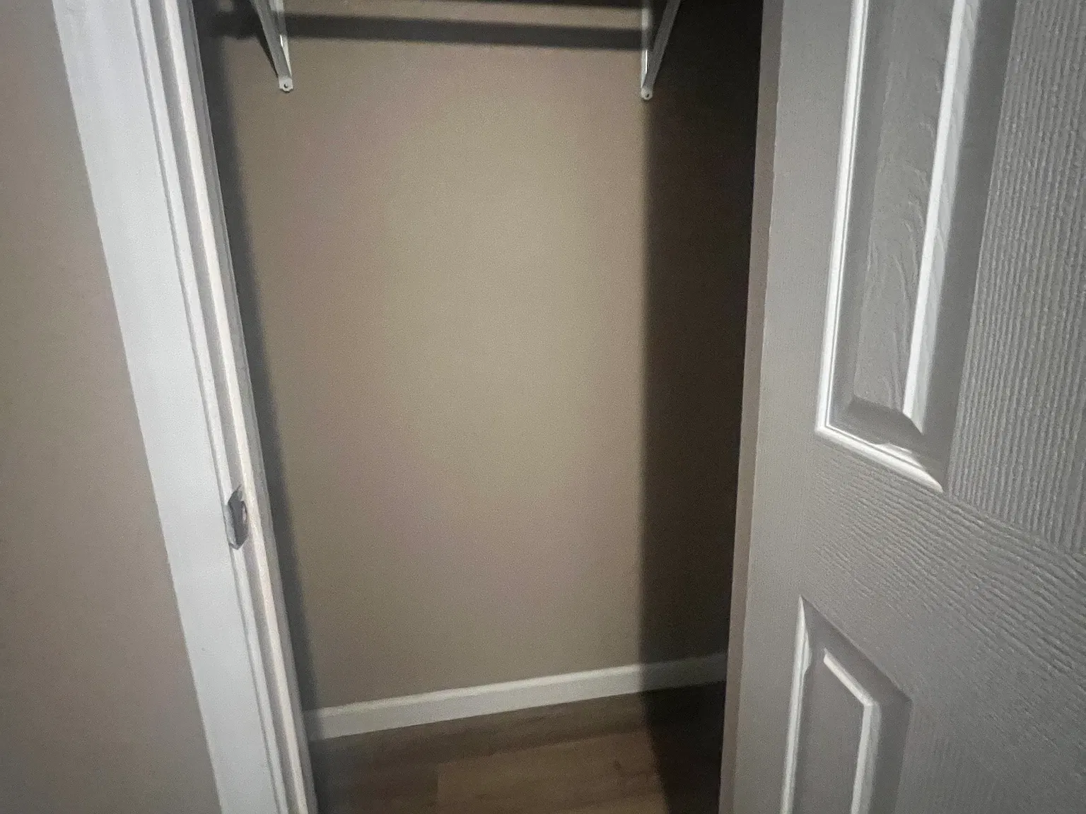 1 bed, 706 sqft, $675 — Photo 2