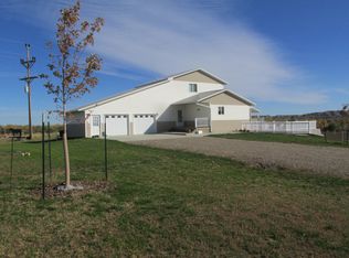 121 River Rd, Glendive, MT 59330