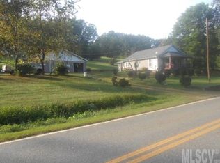 5590 Jenkins Rd, Morganton, NC 28655