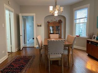 2124 W Berteau Ave, Chicago, IL 60618