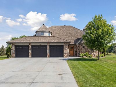 8730 Hillswick Trl, Minneapolis, MN, 55443