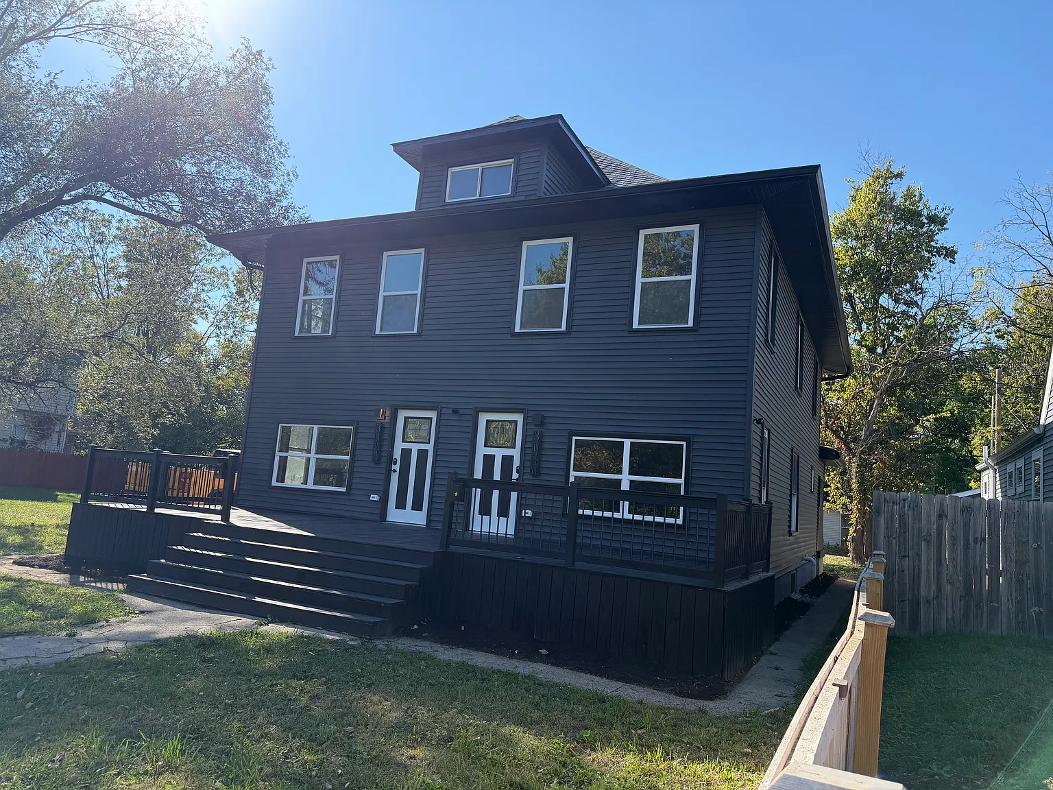 3 bed, 1848 sqft, $2,000 — Photo 3