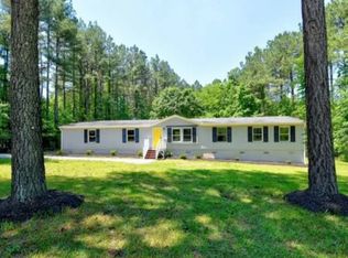 77 N Skylark Ln, Henderson, NC 27537