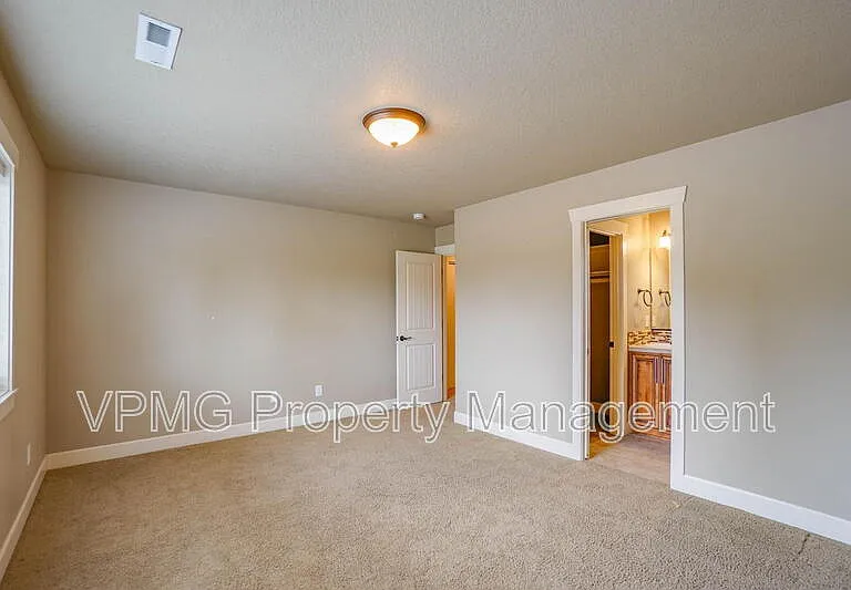 1506 S Dusky Dr — Photo 32