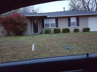 825 E Steed Dr, Oklahoma City, OK 73110