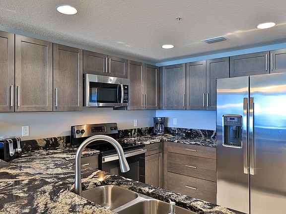 5th image of 3721 S Atlantic Ave #505