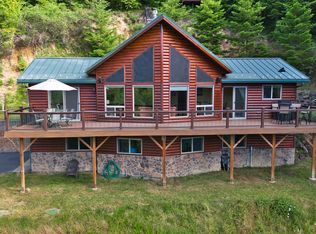 261 Monarch Rd, Cougar, WA 98616