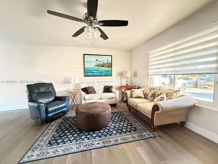 5474 Kenwood Dr — Photo 13
