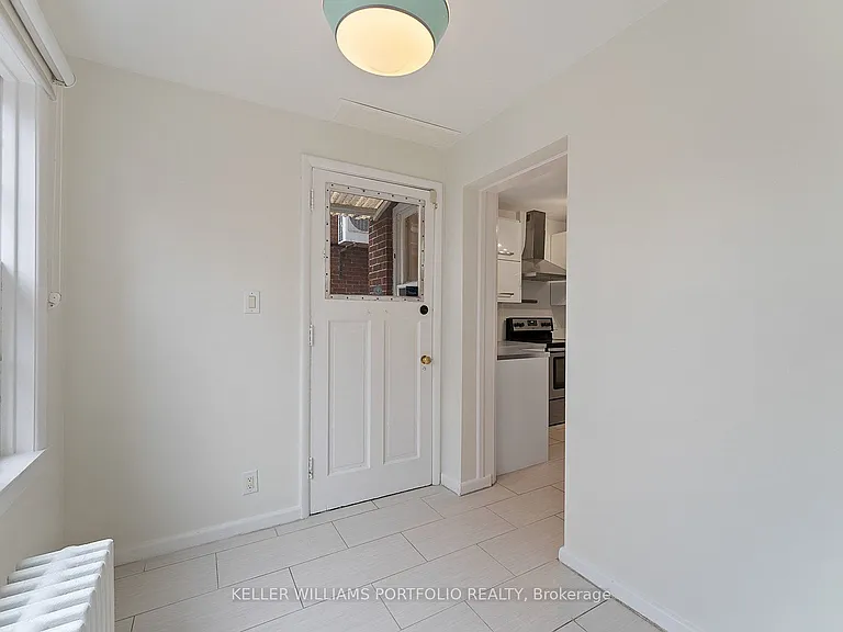 145 Glengrove Ave W — Photo 22
