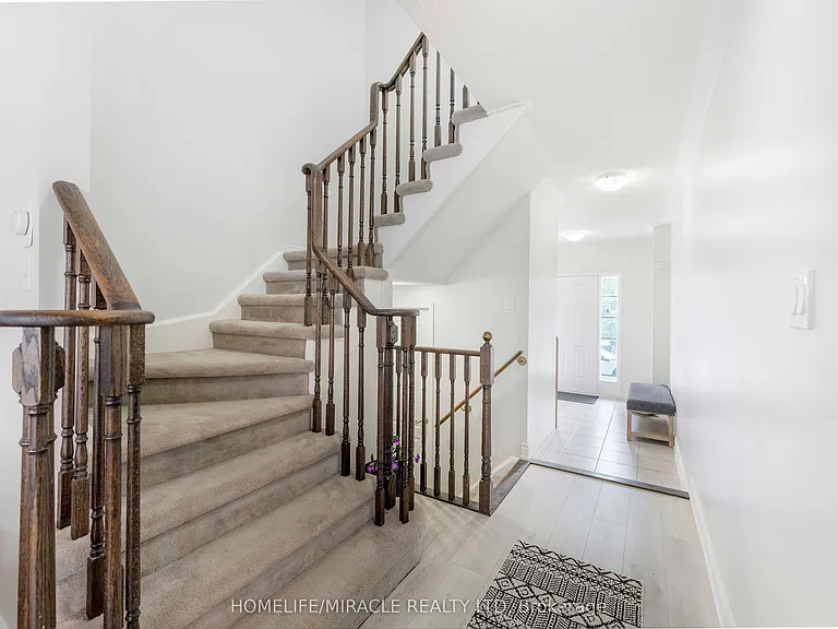 1619 Frolis St — Photo 11