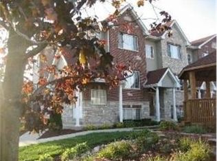 7208 W 83rd St, Bridgeview, IL 60455