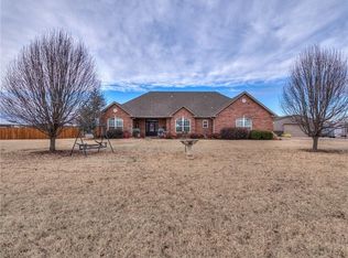 13005 Derek Rd, Shawnee, OK 74804