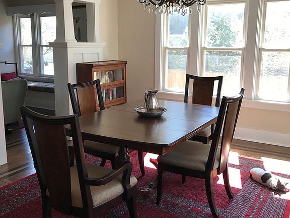 2nd image of 217 Prairie Ave