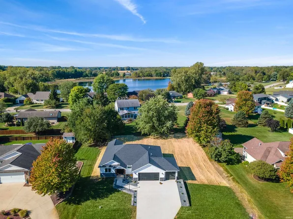 4085 E Oldfield Dr, Leesburg, IN 46538