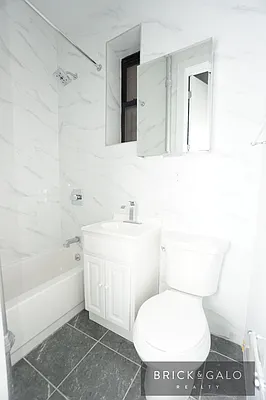 Rented by BRICK & GALO REALTY CORP | media 24