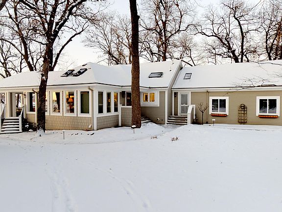 2nd image of 17291 Lakewood Dr