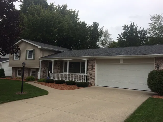 330 N Frost Dr photo 1