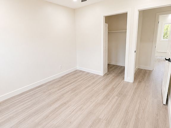 4th image of 5848 Gardenia Ave #5848