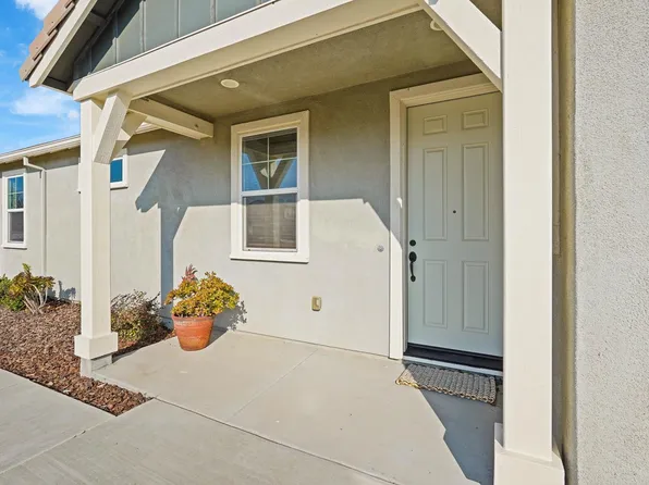 1275 Columbia Drive, Dixon, CA 95620