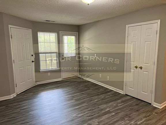 2nd image of 3936 McIntosh St APT 3A