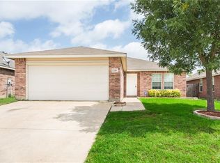 229 Silver Lake Trl, Fort Worth, TX 76140
